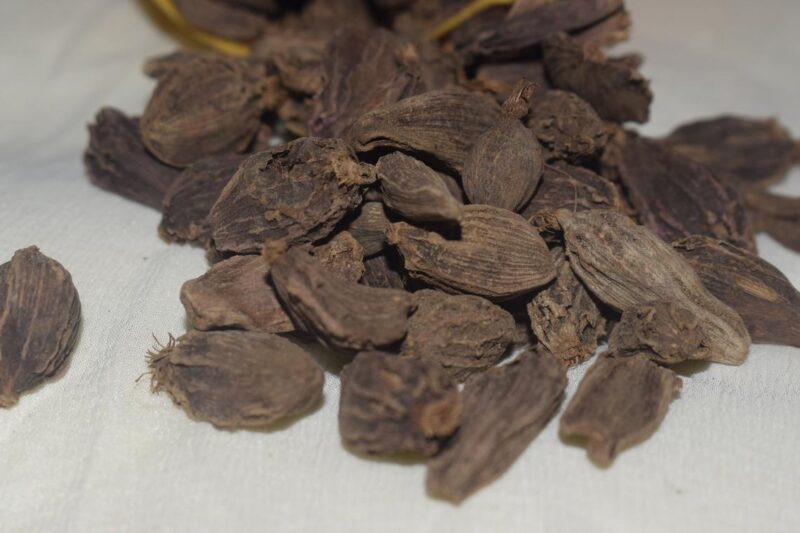 Organic Black cardamom, Cardamom powder, Best Quality of black Cardamom,-1